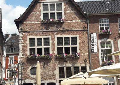 Maastricht busreise nictours 2025