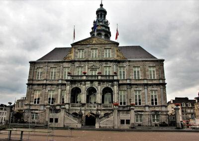 Maastrich busreise nictours 2025
