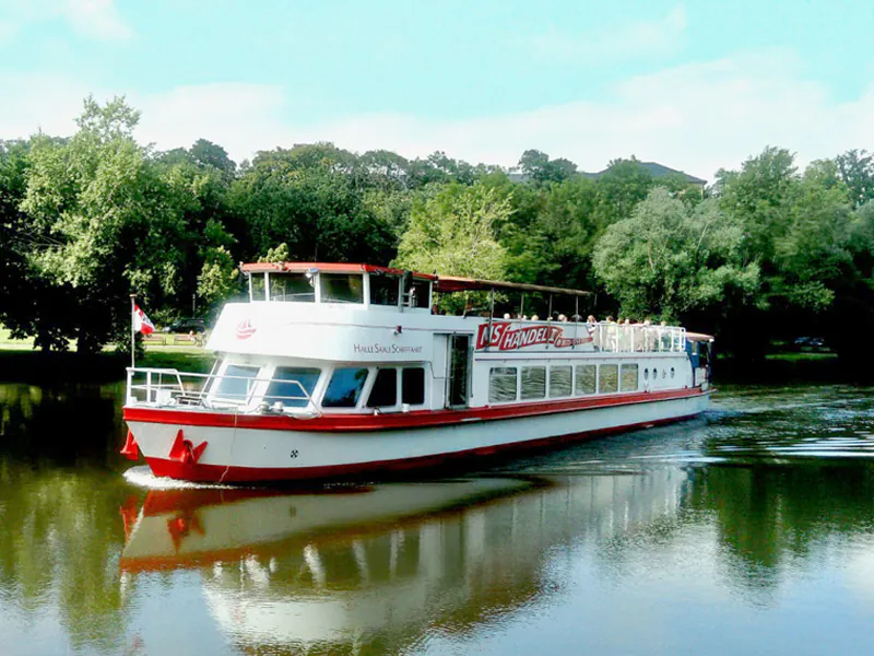 SAALE-ERLEBNIS MIT SCHLEUSENFAHRT