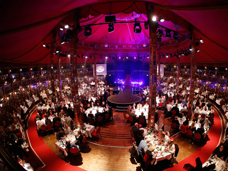 SPIEGELPALAST LEIPZIG DINNERSHOW